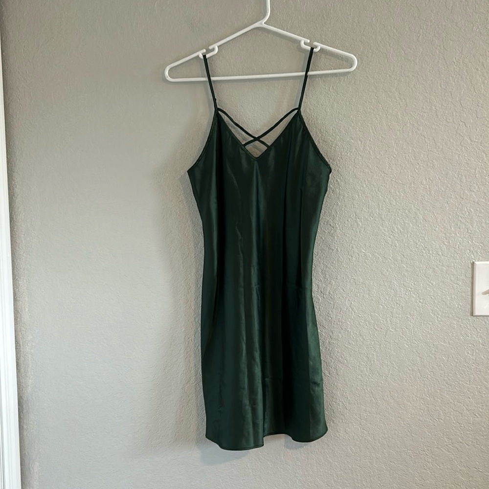 VINTAGE Hunter green négligée